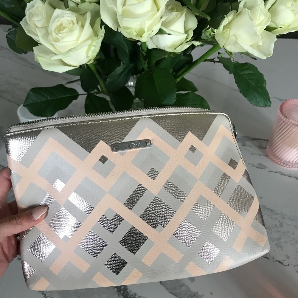 Stella & Dot Chevron Clutch